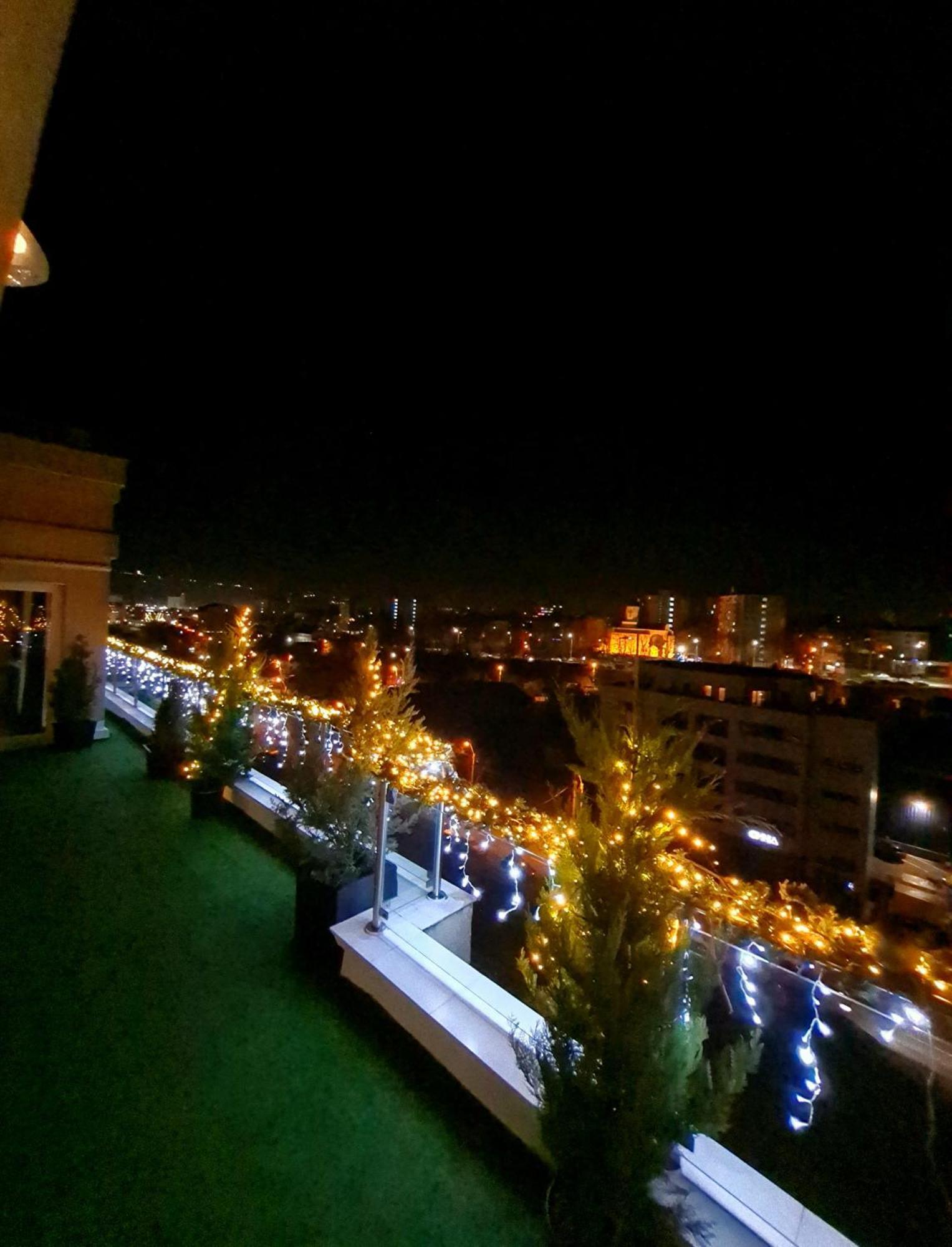 Penthouse View Aeroport Iasi Leilighet Eksteriør bilde